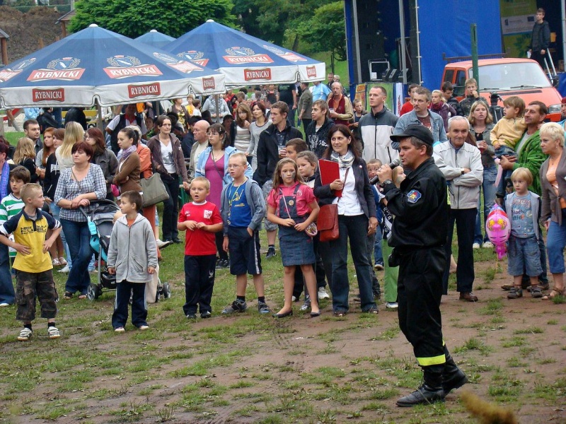 Zdjęcie w galerii na portalu naszwodzislaw.com: Piana Party na SZLUCHCIE wiadomości z regionu