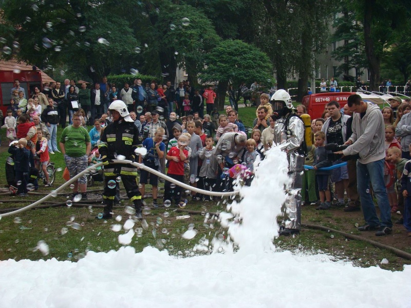 Zdjęcie w galerii na portalu naszwodzislaw.com: Piana Party na SZLUCHCIE wiadomości z regionu