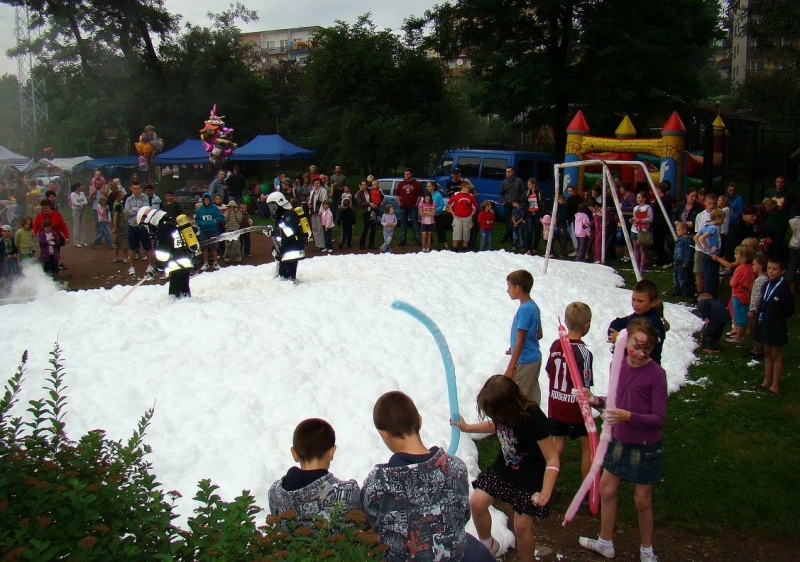 Zdjęcie w galerii na portalu naszwodzislaw.com: Piana Party na SZLUCHCIE wiadomości z regionu