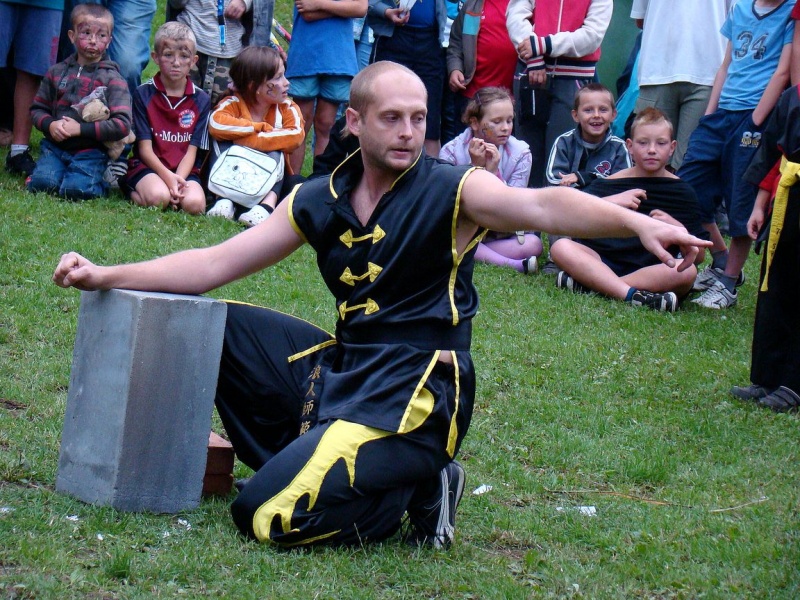 Zdjęcie w galerii na portalu naszwodzislaw.com: Piana Party na SZLUCHCIE wiadomości z regionu