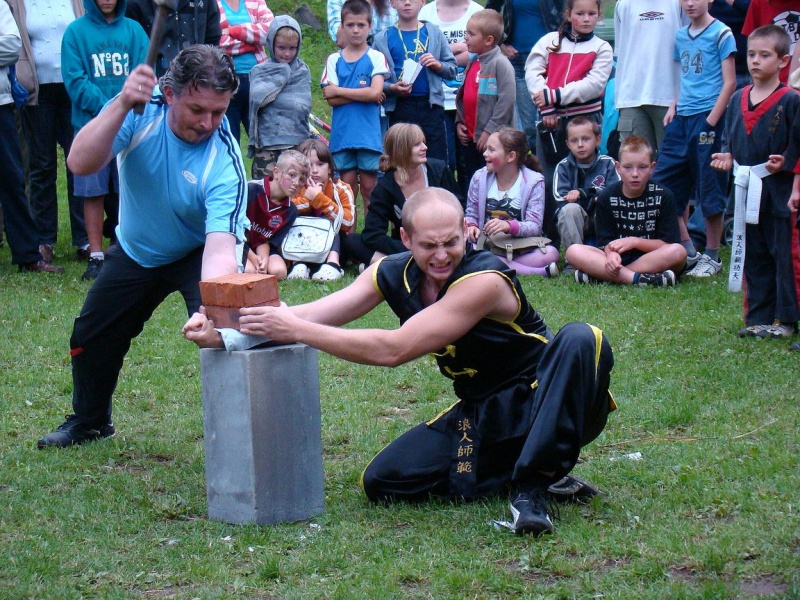 Zdjęcie w galerii na portalu naszwodzislaw.com: Piana Party na SZLUCHCIE wiadomości z regionu