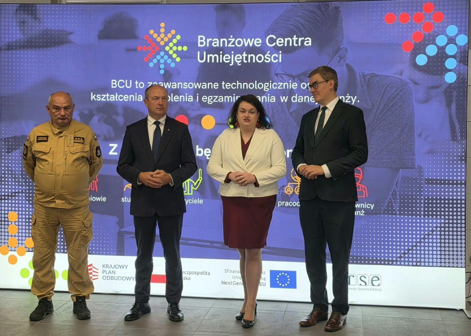 Zdjęcie w galerii na portalu naszwodzislaw.com: Powiat Wodzisławski w gronie liderów nowoczesnego kształcenia zawodowego wiadomości z regionu