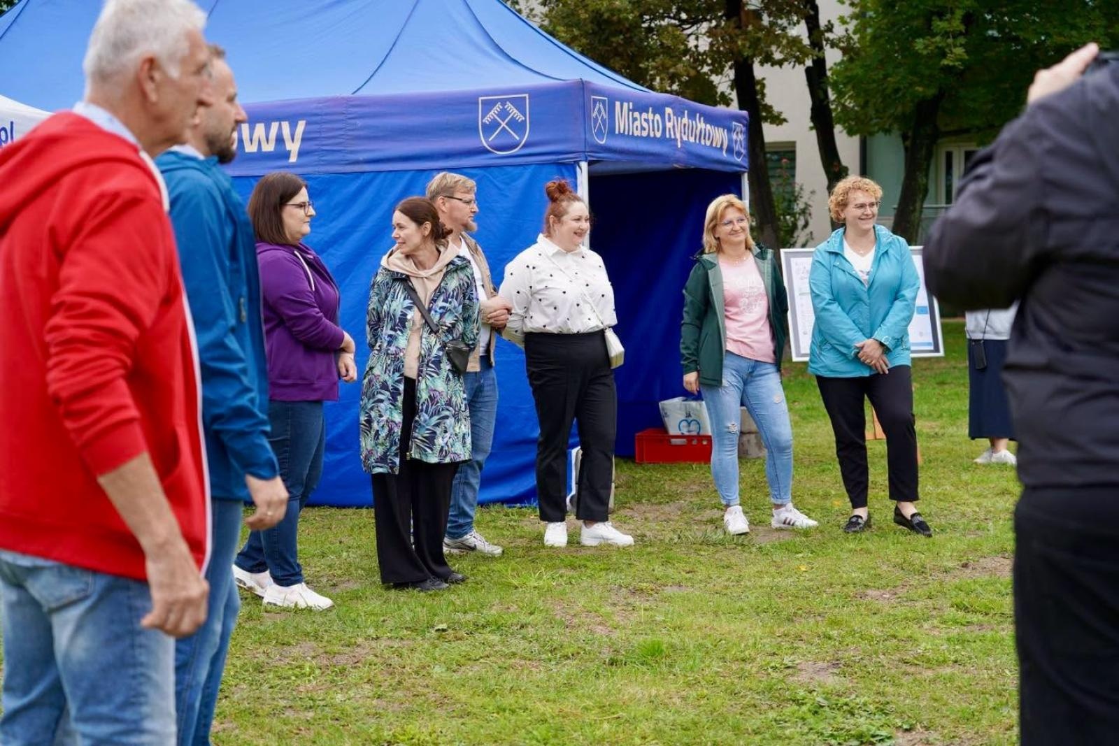 Zdjęcie w galerii na portalu naszwodzislaw.com: Rydułtowy mają już dwa Ogrody Społeczne. Nowe miejsce powstało przy ul. Korfantego wiadomości z regionu