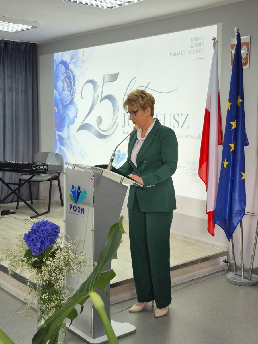 Zdjęcie w galerii na portalu naszwodzislaw.com: Odważna idea przetrwała ćwierć wieku. PODN świętuje 25-lecie wiadomości z regionu