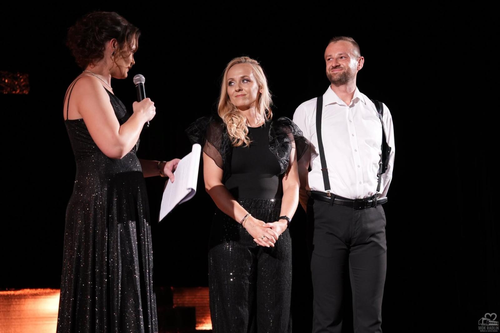 Zdjęcie w galerii na portalu naszwodzislaw.com: Taneczna rywalizacja charytatywna w Radlinie zakończona. Nagroda Grand Prix trafiła do Sary i Oliwiera [FOTO] wiadomości z regionu