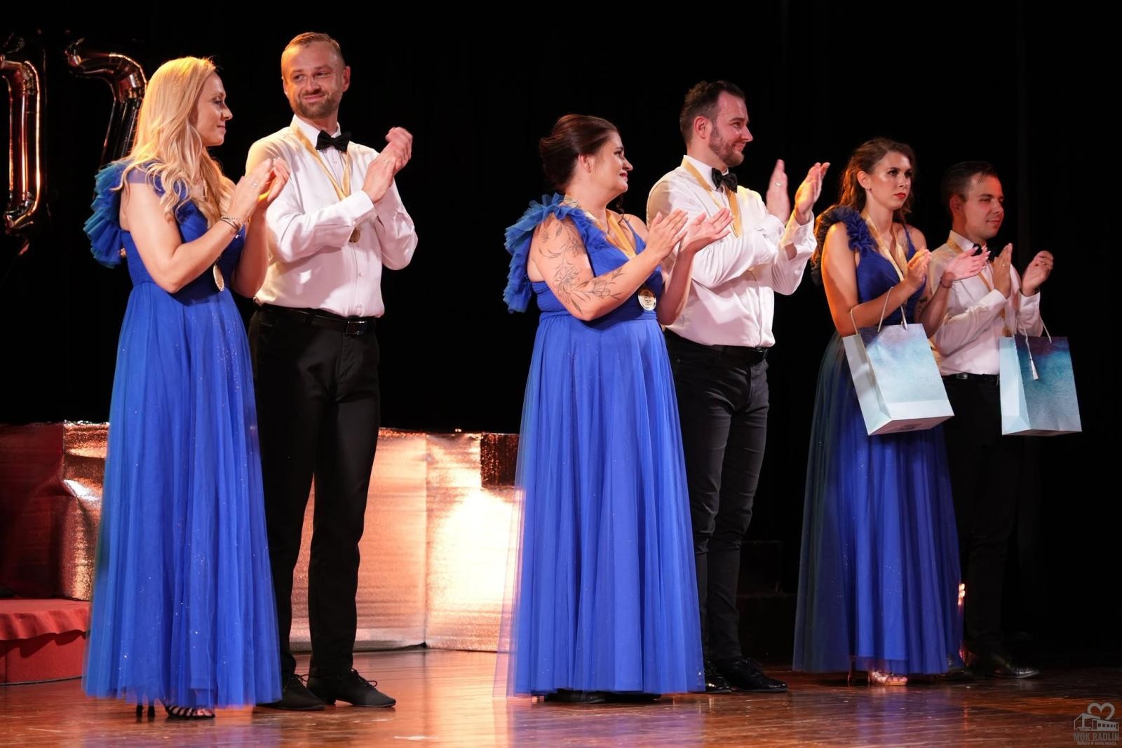 Zdjęcie w galerii na portalu naszwodzislaw.com: Taneczna rywalizacja charytatywna w Radlinie zakończona. Nagroda Grand Prix trafiła do Sary i Oliwiera [FOTO] wiadomości z regionu