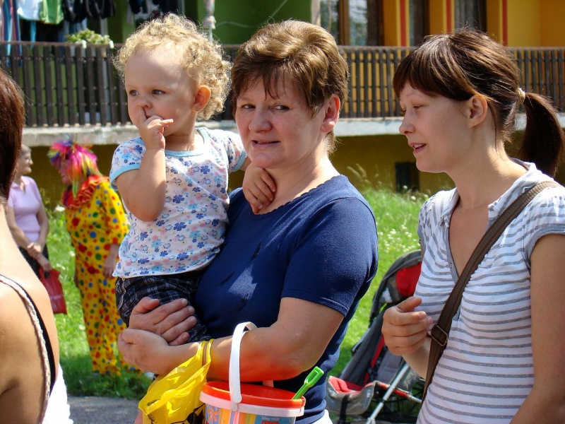 Zdjęcie w galerii na portalu naszwodzislaw.com: Sznupek i Toro z wizytą na Maju wiadomości z regionu