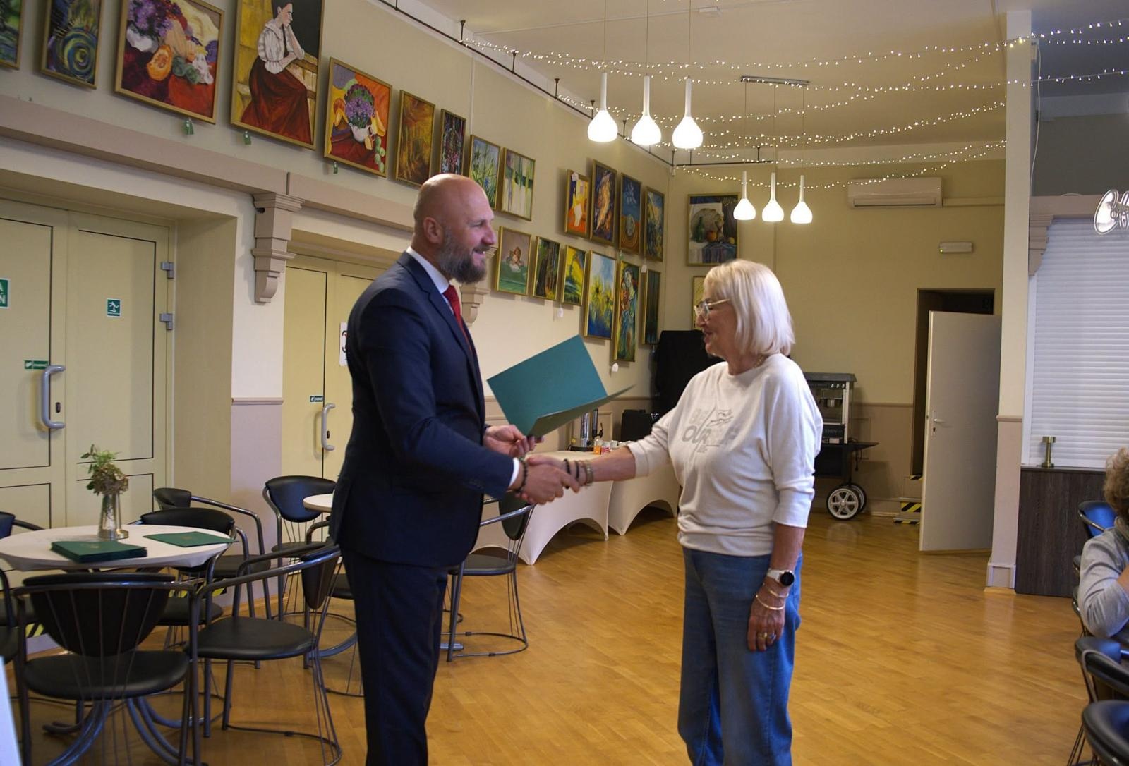 Zdjęcie w galerii na portalu naszwodzislaw.com: Radlin stawia na głos seniorów. Zespół doradców rozpoczął działalność wiadomości z regionu