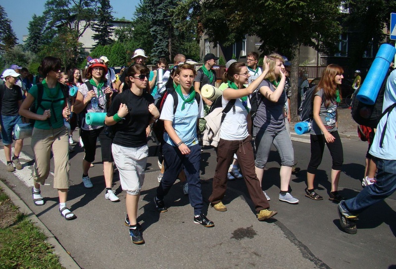 Zdjęcie w galerii na portalu naszwodzislaw.com: Turkusowi i zieloni na pątniczym szlaku wiadomości z regionu