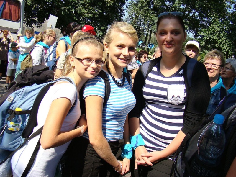 Zdjęcie w galerii na portalu naszwodzislaw.com: Turkusowi i zieloni na pątniczym szlaku wiadomości z regionu