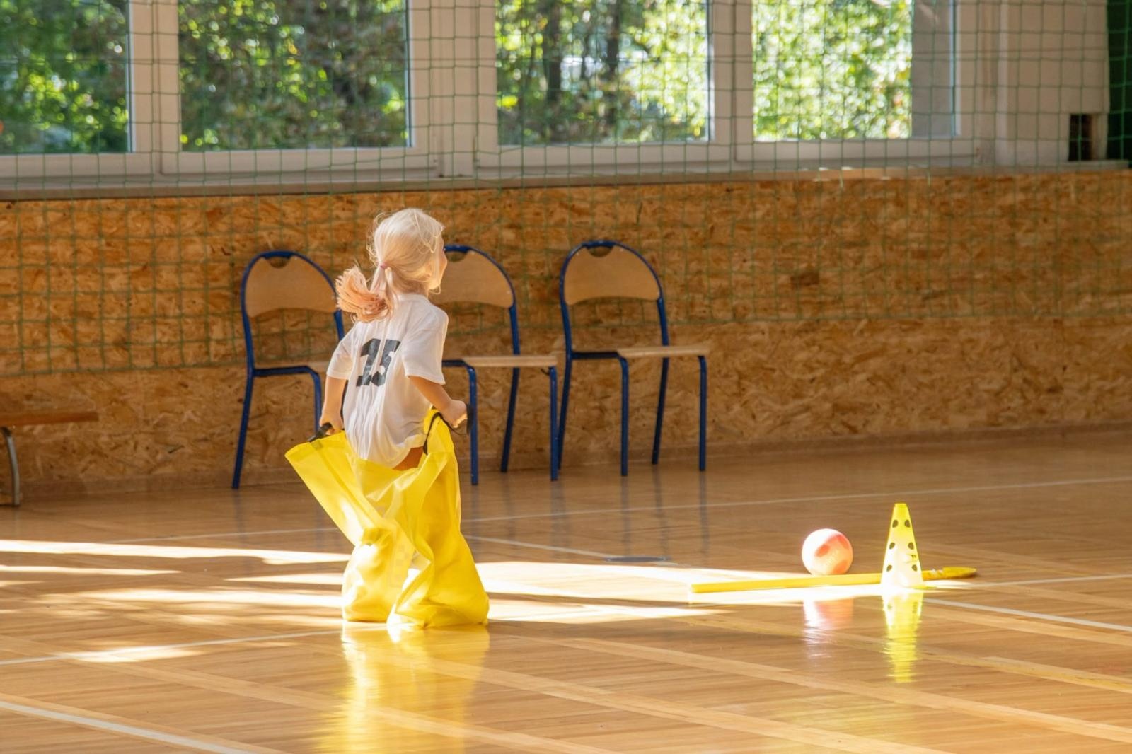Zdjęcie w galerii na portalu naszwodzislaw.com: Małe dzieci, wielkie sportowe emocje. Za nami Olimpiada Aktywne wodzisławskie przedszkolaki wiadomości z regionu