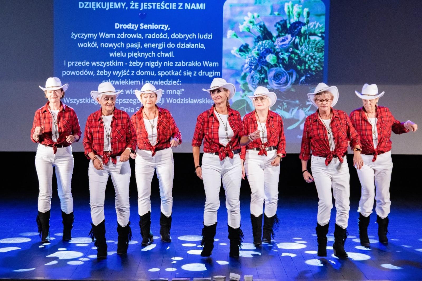 Zdjęcie w galerii na portalu naszwodzislaw.com: Wodzisławski Dzień Seniora za nami. Było tanecznie, ciekawie i z dużą dawką humoru wiadomości z regionu