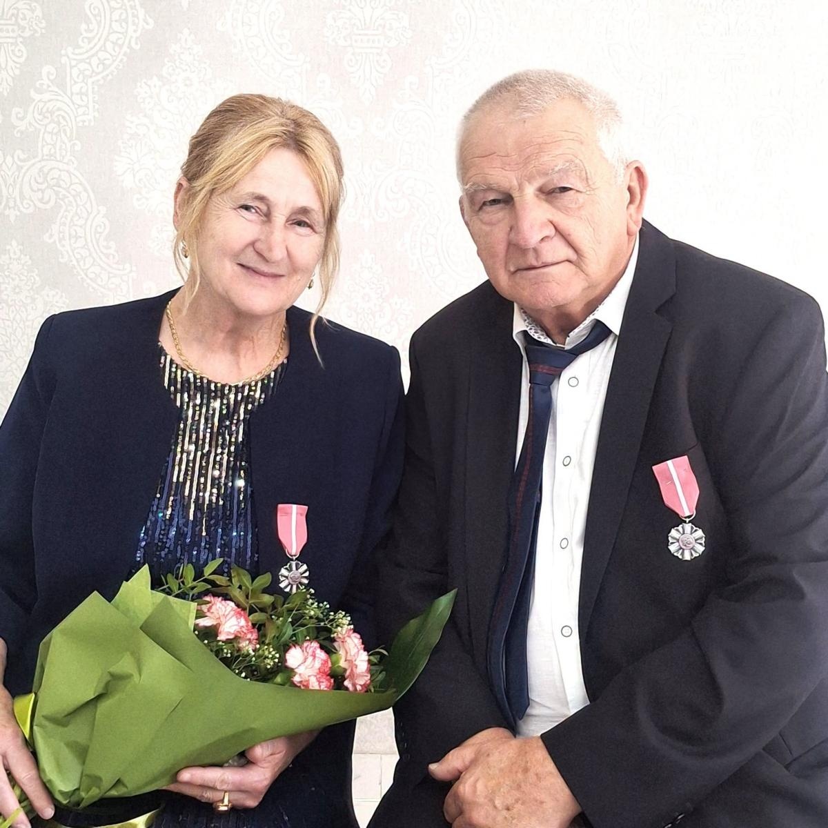 Zdjęcie w galerii na portalu naszwodzislaw.com: 50 lat razem. W Czyżowicach uhonorowano małżeństwa z gminy Gorzyce wiadomości z regionu