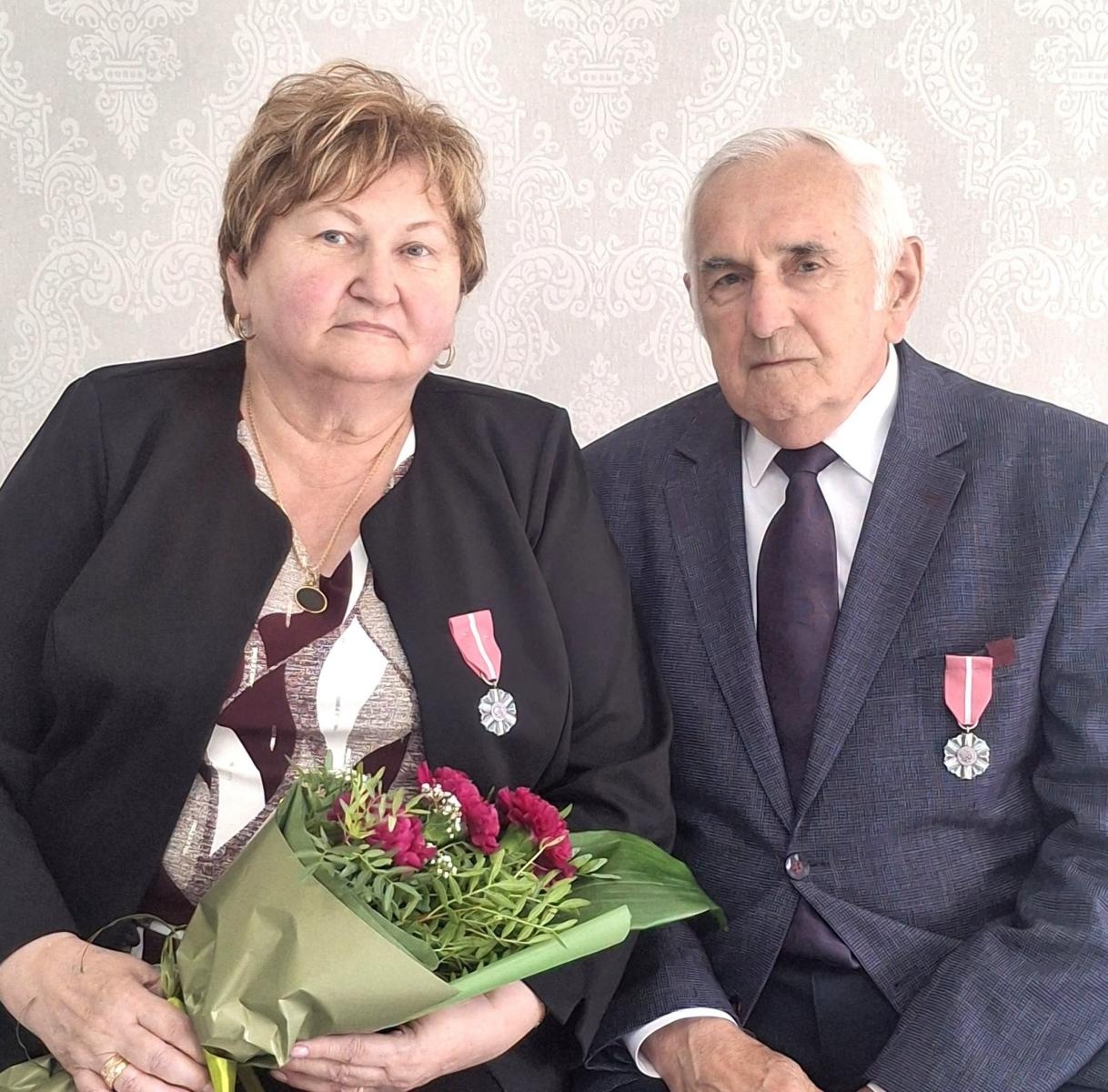 Zdjęcie w galerii na portalu naszwodzislaw.com: 50 lat razem. W Czyżowicach uhonorowano małżeństwa z gminy Gorzyce wiadomości z regionu