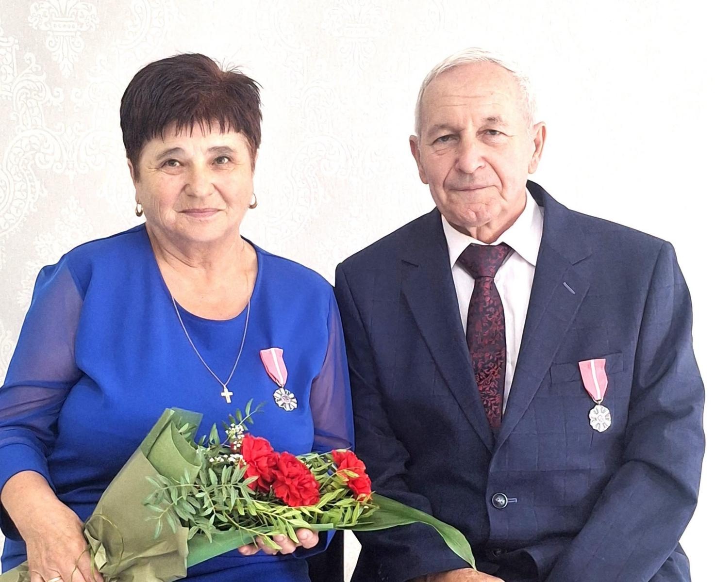 Zdjęcie w galerii na portalu naszwodzislaw.com: 50 lat razem. W Czyżowicach uhonorowano małżeństwa z gminy Gorzyce wiadomości z regionu