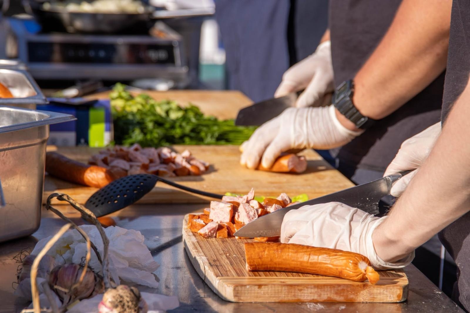 Zdjęcie w galerii na portalu naszwodzislaw.com: Jesień zawitała na wodzisławski Rynek. DzieJesie(ń) Festiwal przyciągnął tłumy [FOTO] wiadomości z regionu