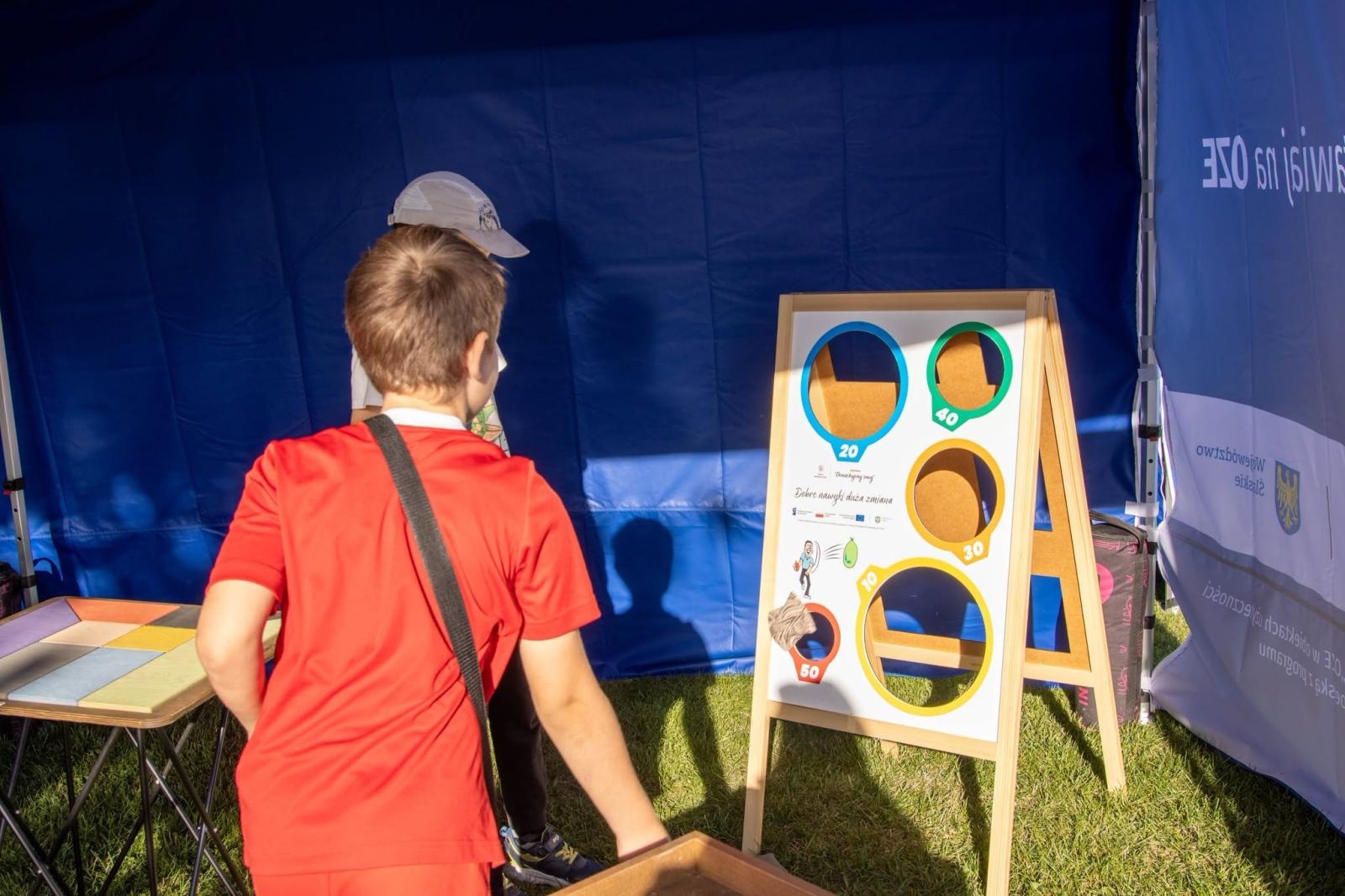 Zdjęcie w galerii na portalu naszwodzislaw.com: Jesień zawitała na wodzisławski Rynek. DzieJesie(ń) Festiwal przyciągnął tłumy [FOTO] wiadomości z regionu
