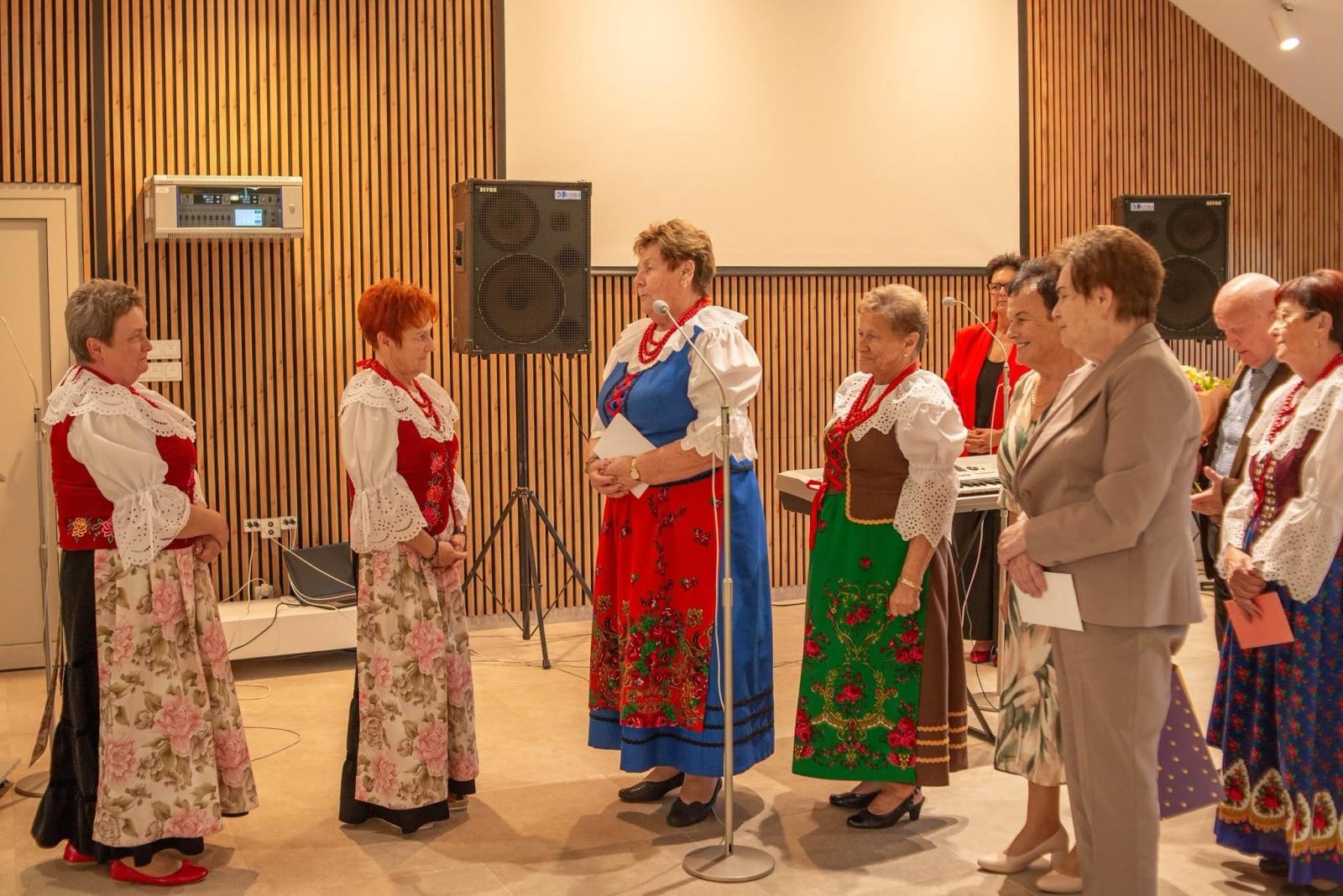 Zdjęcie w galerii na portalu naszwodzislaw.com: Podwójny jubileusz KGW Gogołowa. 65 lat tradycji i 25 lat od reaktywacji [FOTO] wiadomości z regionu