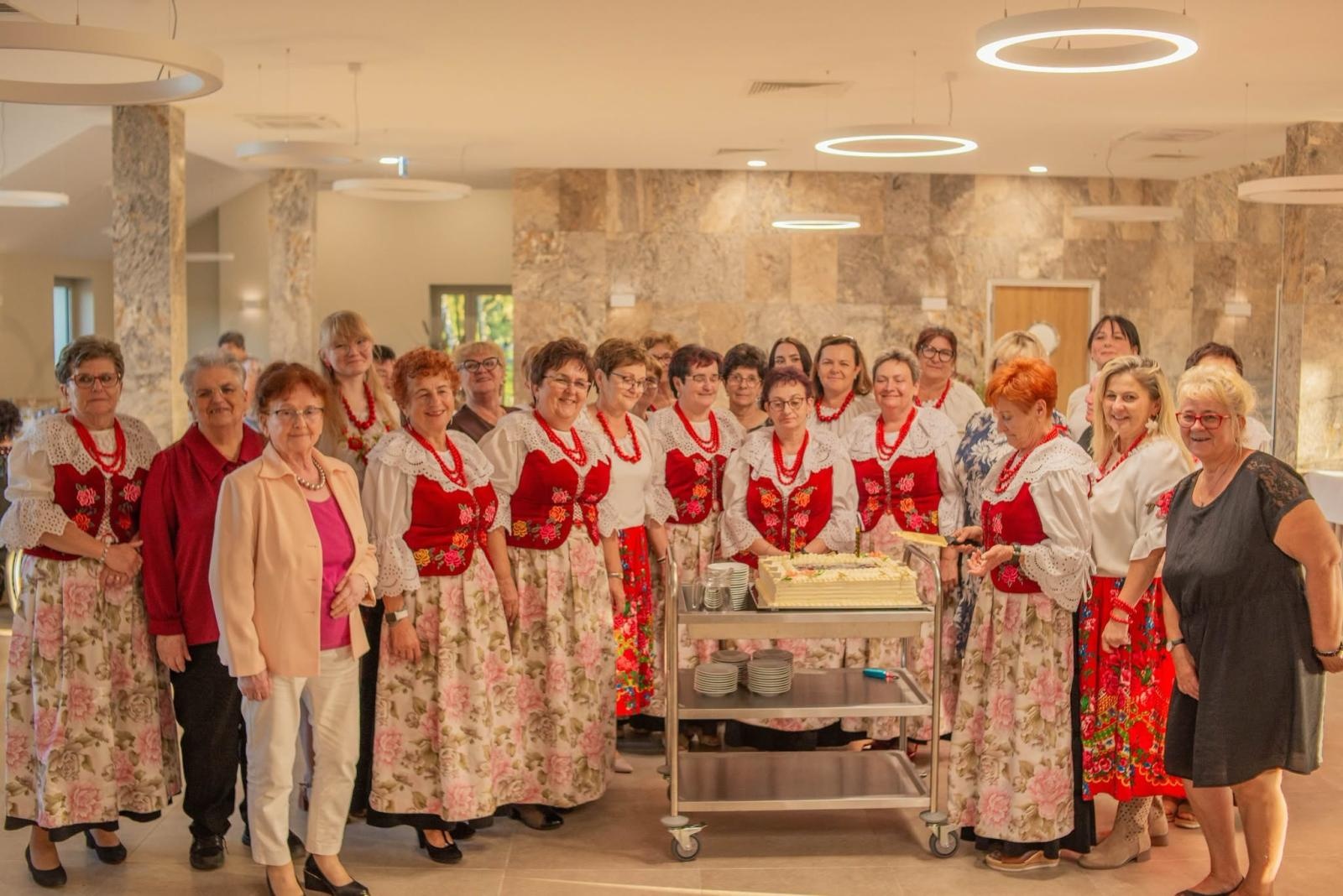 Zdjęcie w galerii na portalu naszwodzislaw.com: Podwójny jubileusz KGW Gogołowa. 65 lat tradycji i 25 lat od reaktywacji [FOTO] wiadomości z regionu