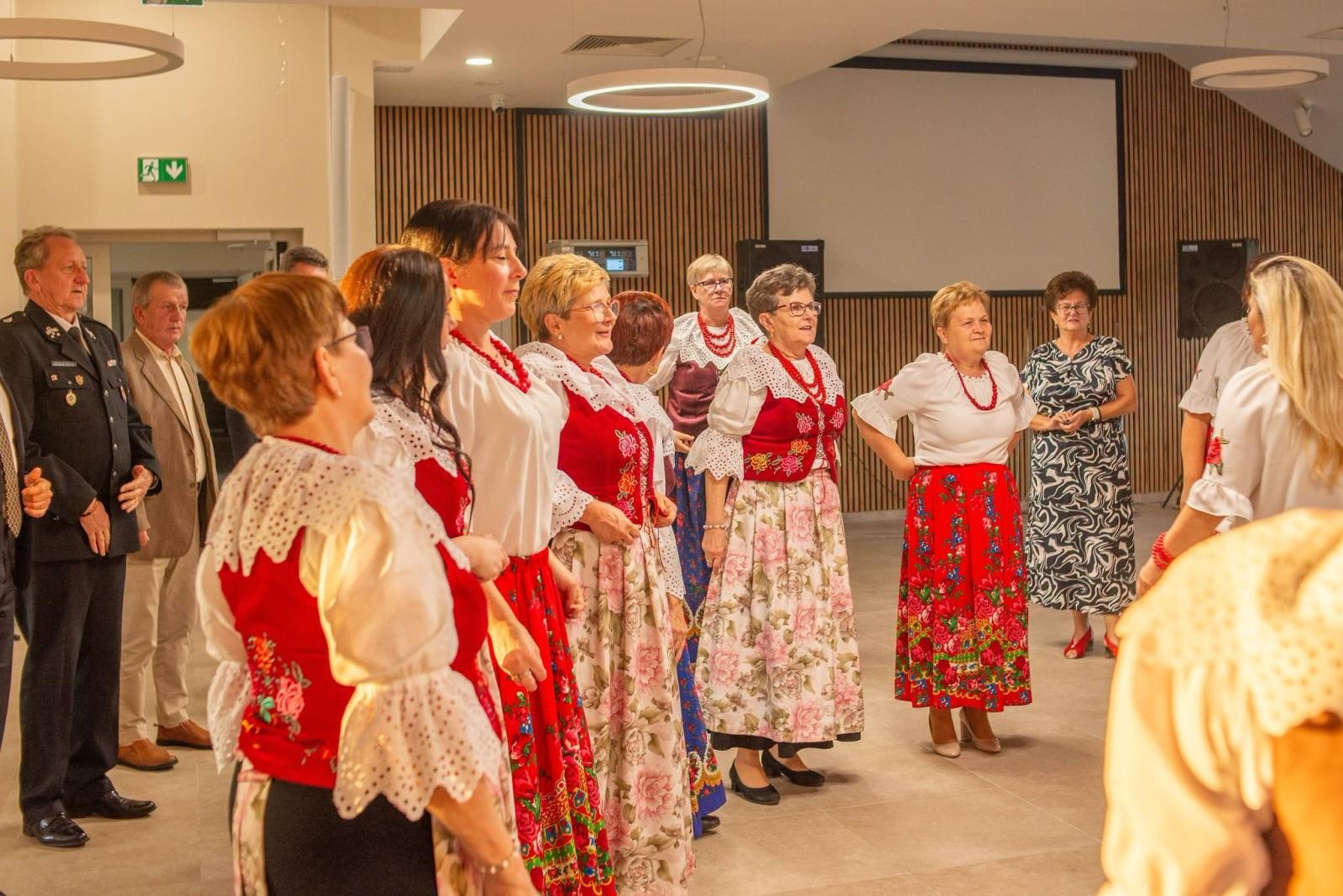 Zdjęcie w galerii na portalu naszwodzislaw.com: Podwójny jubileusz KGW Gogołowa. 65 lat tradycji i 25 lat od reaktywacji [FOTO] wiadomości z regionu