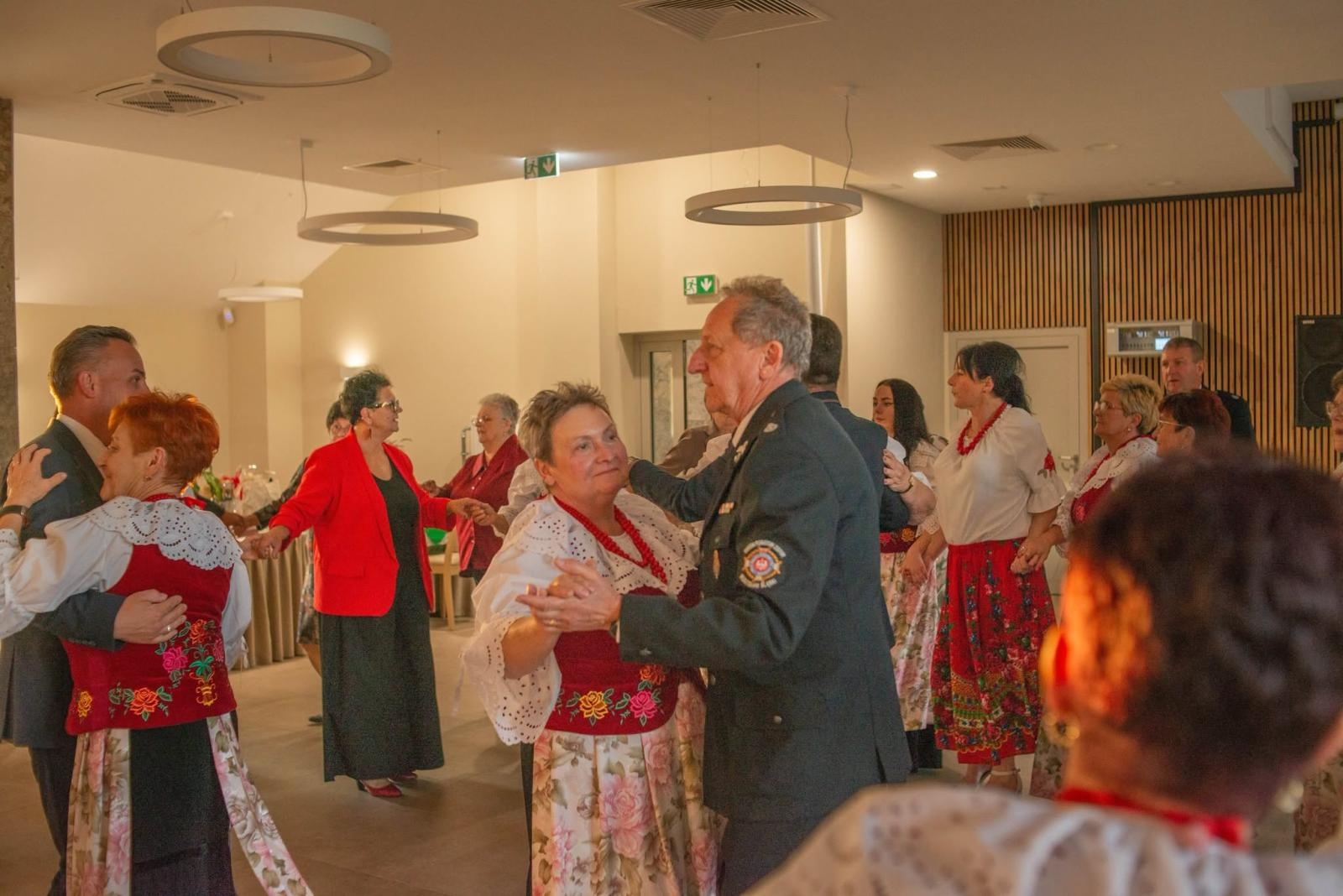 Zdjęcie w galerii na portalu naszwodzislaw.com: Podwójny jubileusz KGW Gogołowa. 65 lat tradycji i 25 lat od reaktywacji [FOTO] wiadomości z regionu