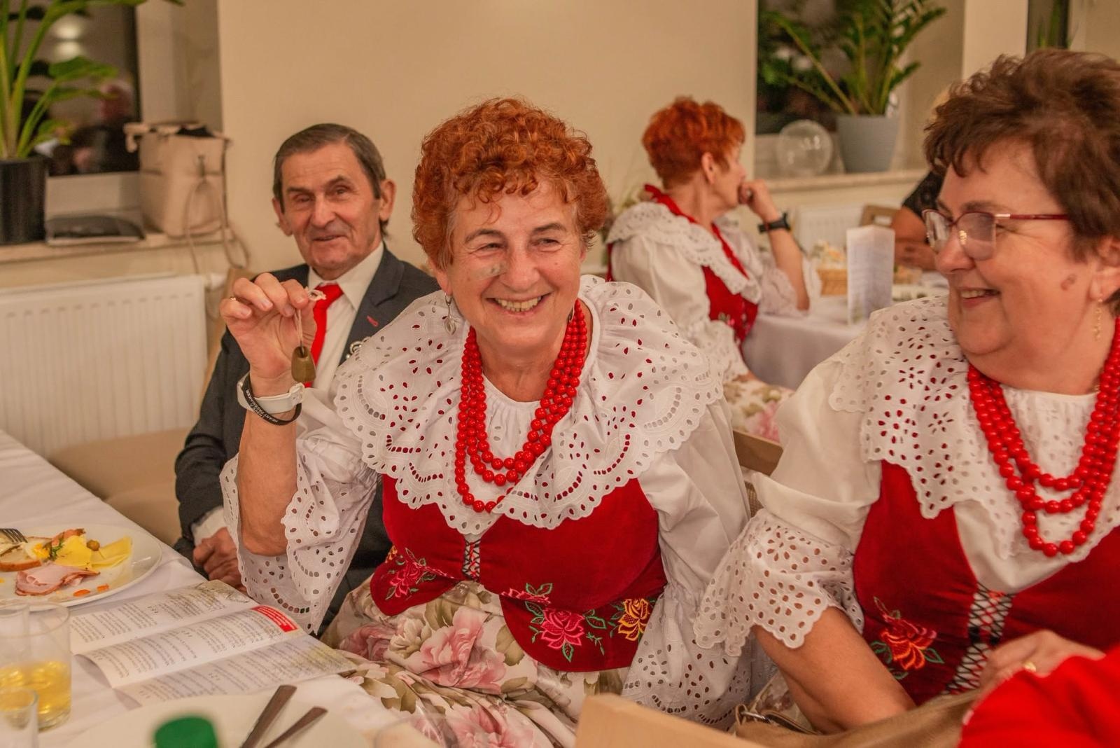 Zdjęcie w galerii na portalu naszwodzislaw.com: Podwójny jubileusz KGW Gogołowa. 65 lat tradycji i 25 lat od reaktywacji [FOTO] wiadomości z regionu