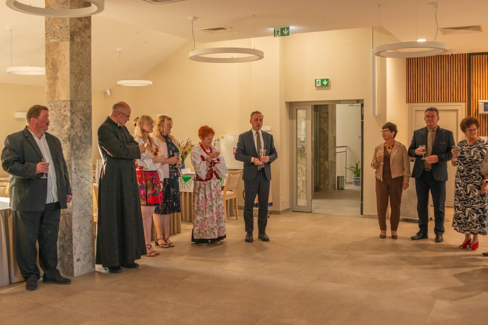 Zdjęcie w galerii na portalu naszwodzislaw.com: Podwójny jubileusz KGW Gogołowa. 65 lat tradycji i 25 lat od reaktywacji [FOTO] wiadomości z regionu