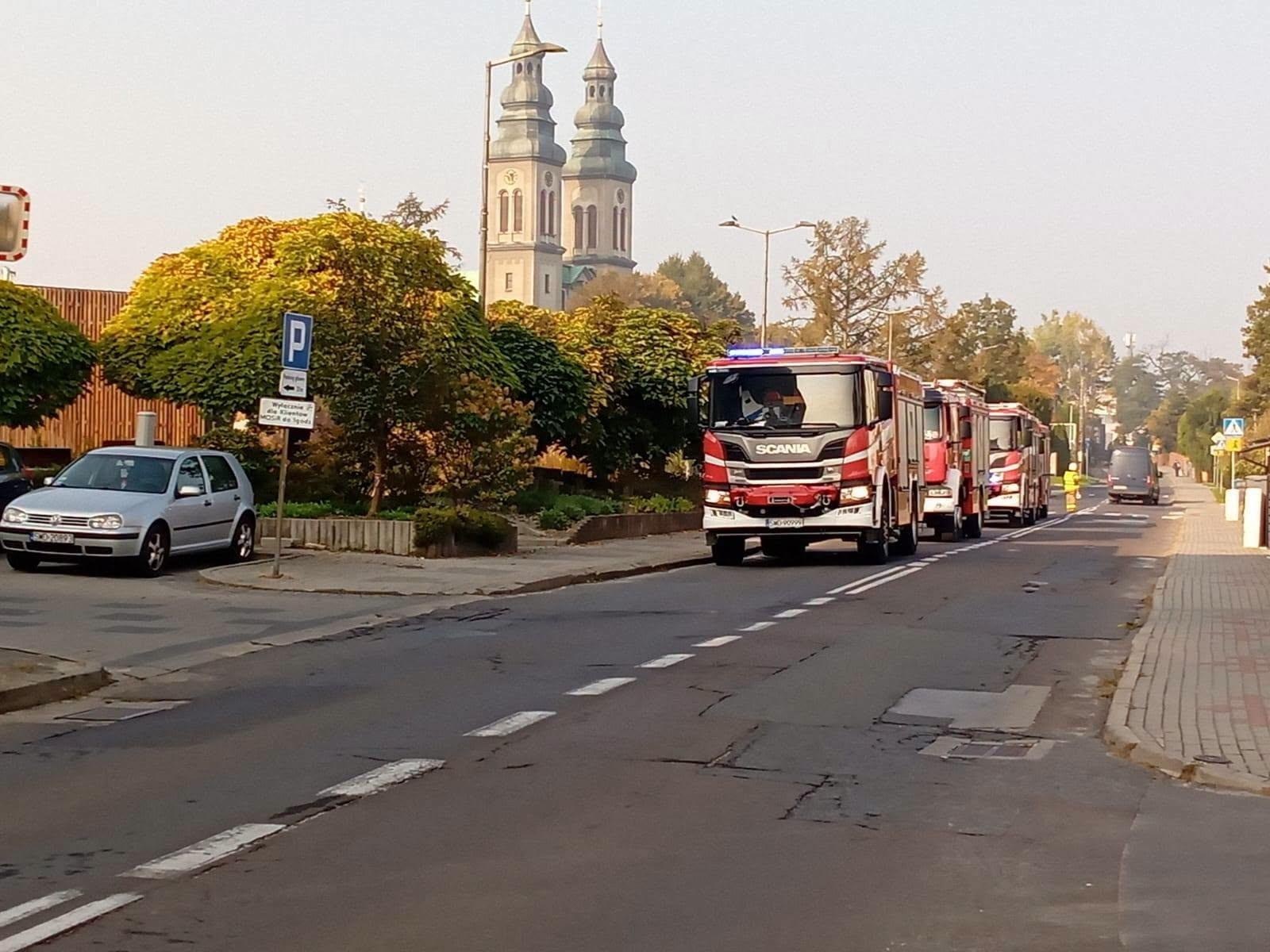 Zdjęcie w galerii na portalu naszwodzislaw.com: Ewakuowano basen w Radlinie. Dwóch 14-latków zgłosiło złe samopoczucie wiadomości z regionu