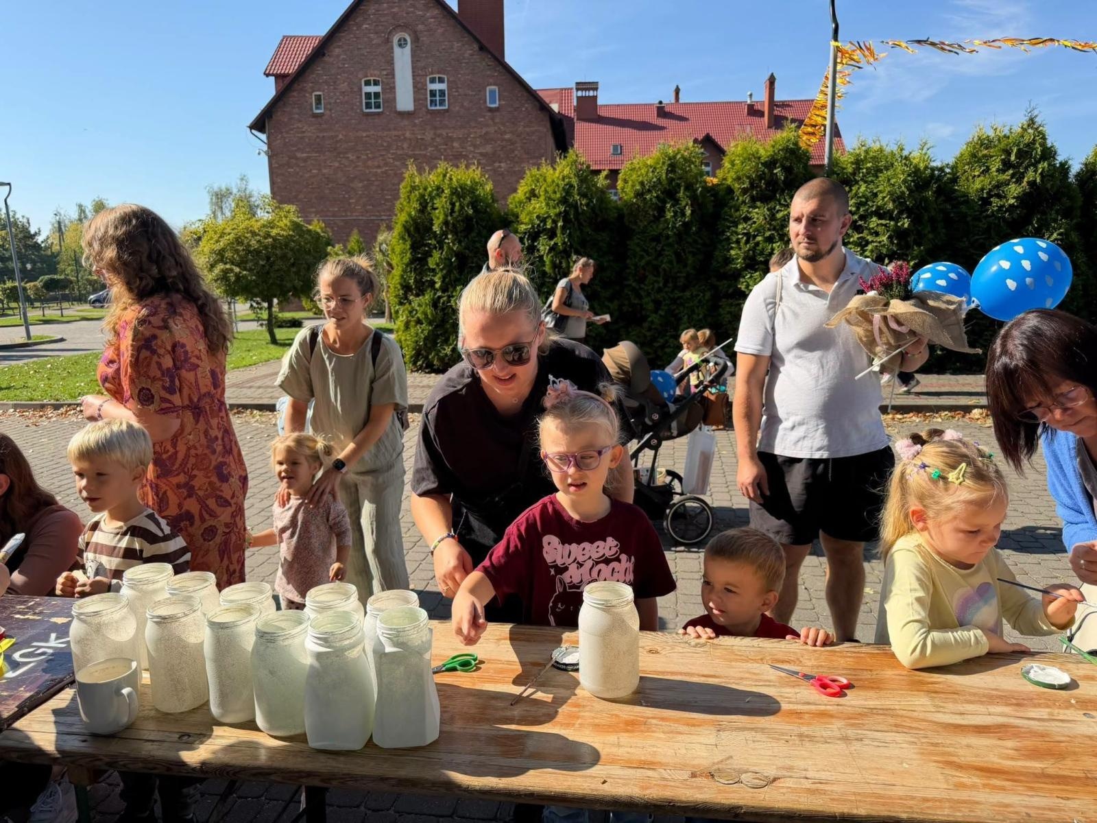 Zdjęcie w galerii na portalu naszwodzislaw.com: Dyniowe Love przyciągnęło tłumy. Rydułtowy rozpoczęły jesień pełną kolorów [FOTO] wiadomości z regionu
