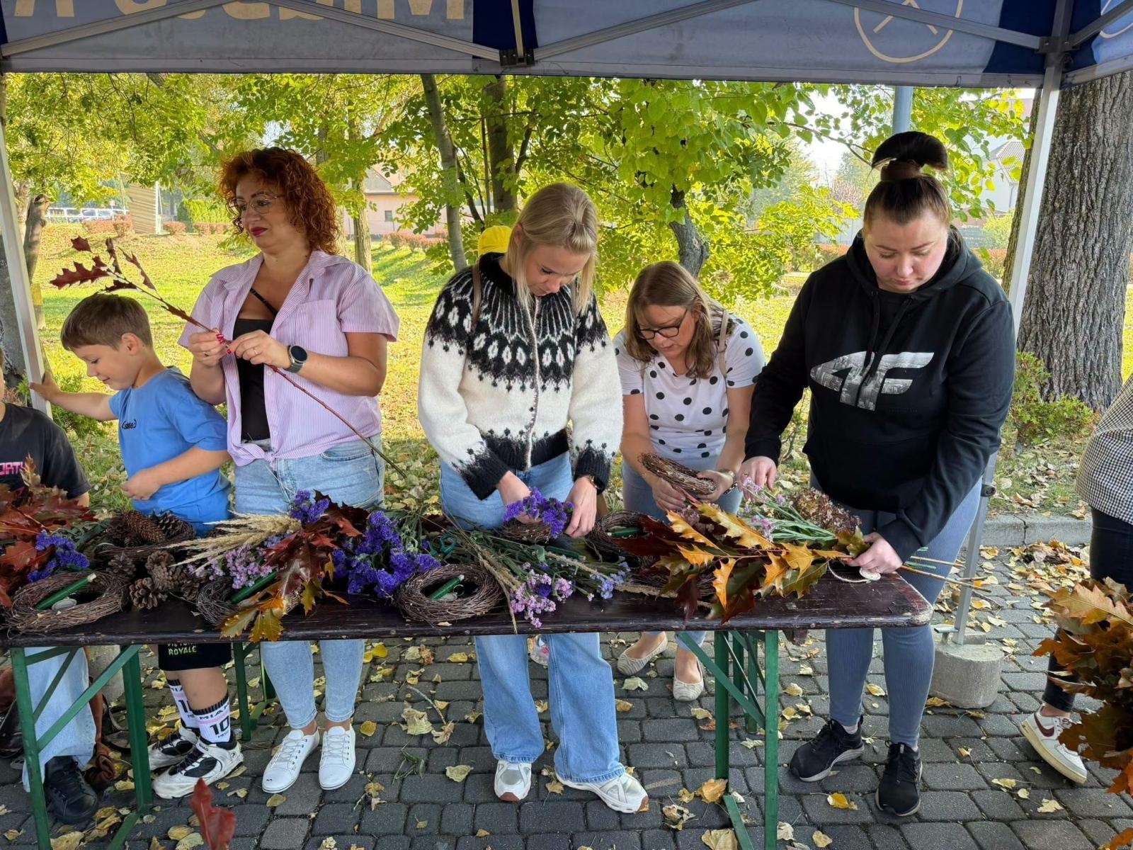 Zdjęcie w galerii na portalu naszwodzislaw.com: Dyniowe Love przyciągnęło tłumy. Rydułtowy rozpoczęły jesień pełną kolorów [FOTO] wiadomości z regionu