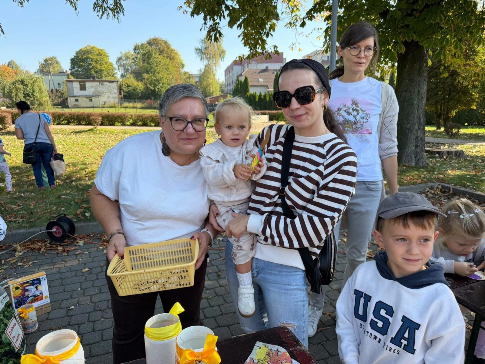 Zdjęcie w galerii na portalu naszwodzislaw.com: Dyniowe Love przyciągnęło tłumy. Rydułtowy rozpoczęły jesień pełną kolorów [FOTO] wiadomości z regionu