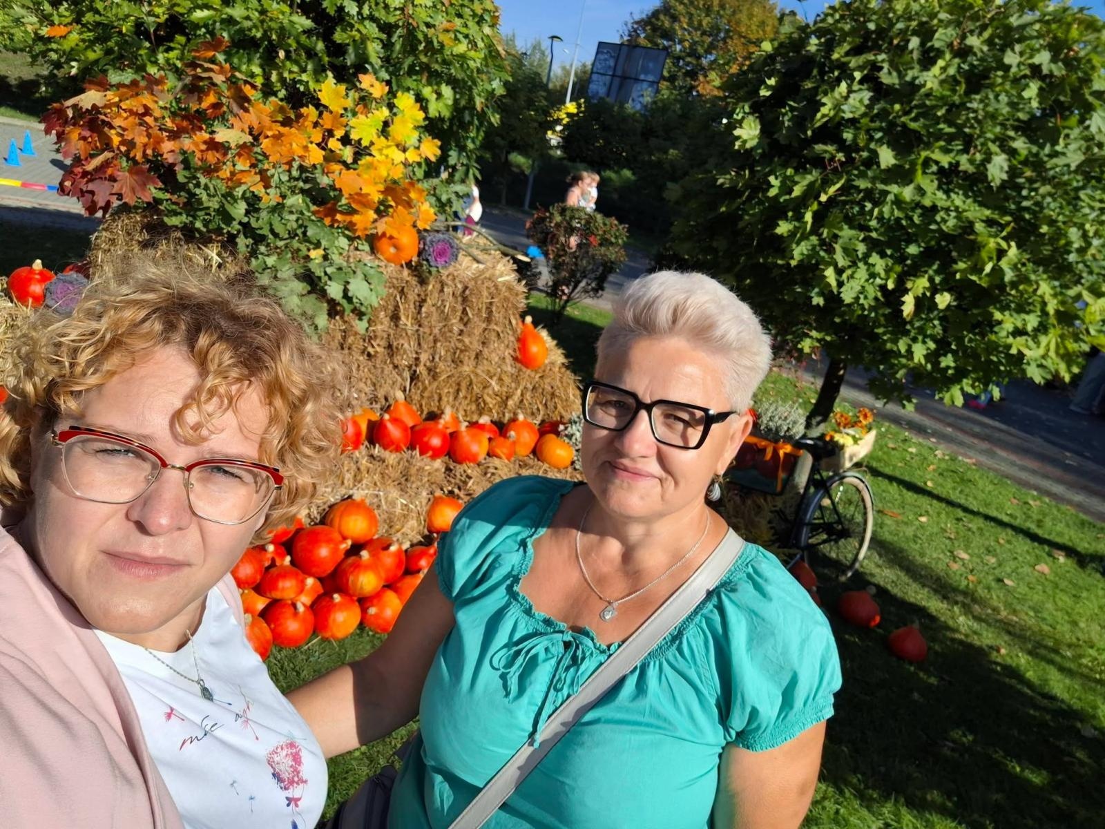 Zdjęcie w galerii na portalu naszwodzislaw.com: Dyniowe Love przyciągnęło tłumy. Rydułtowy rozpoczęły jesień pełną kolorów [FOTO] wiadomości z regionu