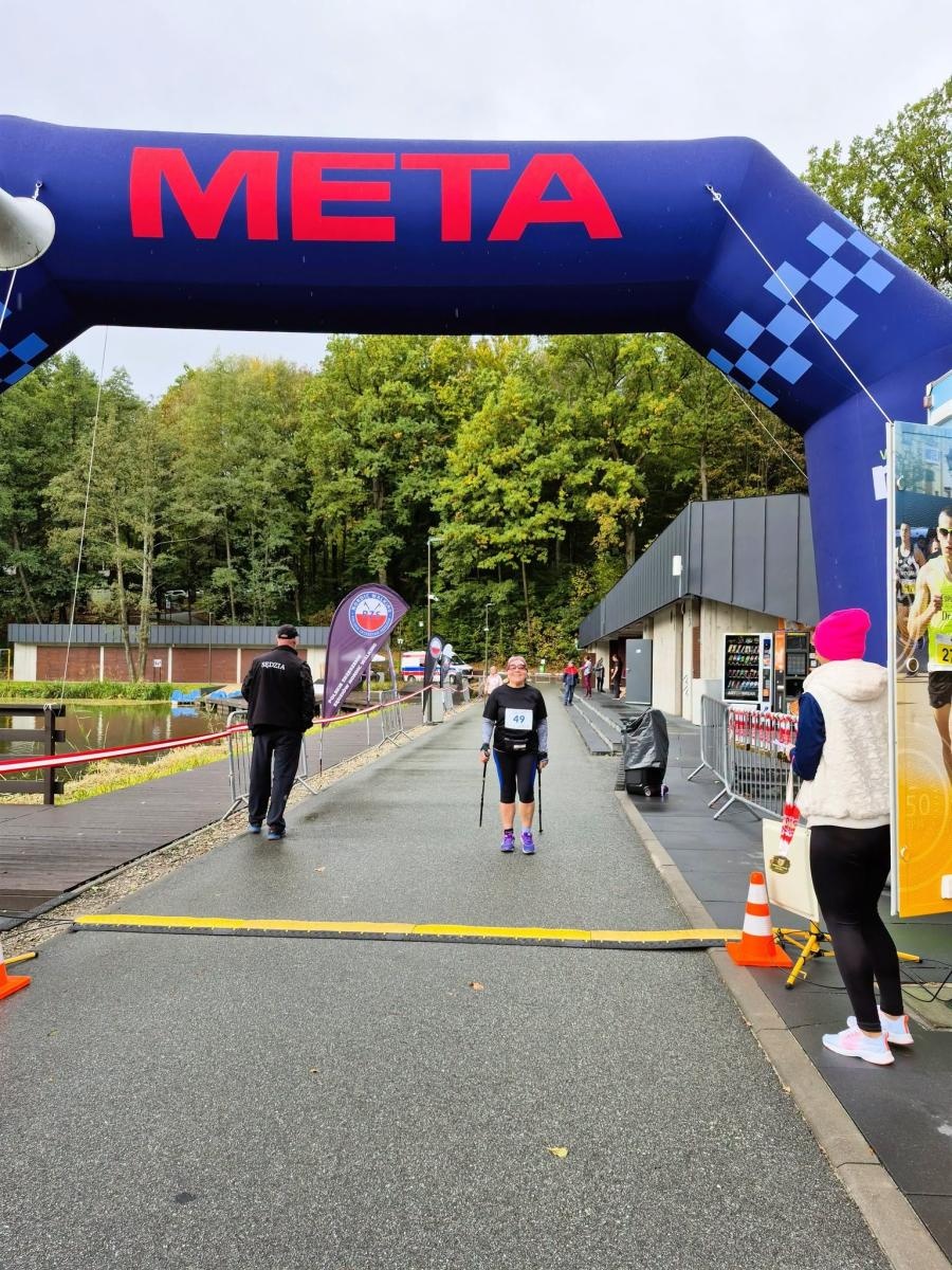 Zdjęcie w galerii na portalu naszwodzislaw.com: 50 kilometrów w 5:44:44! Daniel Romanowski ustanowił rekord świata na Balatonie [FOTO] wiadomości z regionu