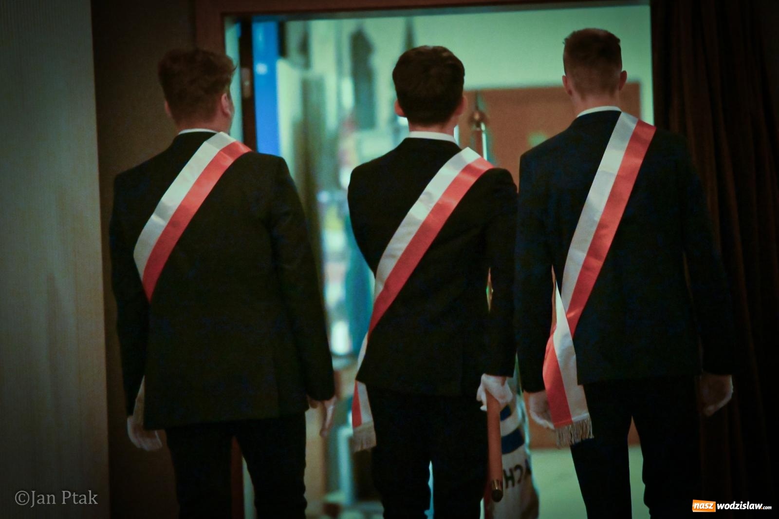 Zdjęcie w galerii na portalu naszwodzislaw.com: Musi być inaczej, jeśli ma być lepiej. Raciborska uczelnia wkroczyła w nowy rok akademicki wiadomości z regionu