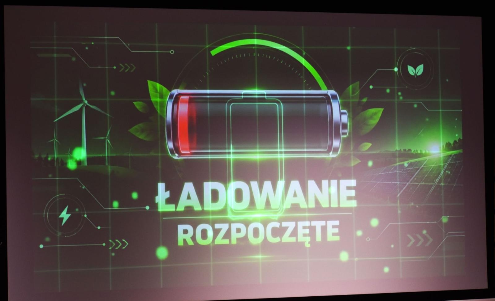 Zdjęcie w galerii na portalu naszwodzislaw.com: Z dawnej kotłowni do pracowni przyszłości. W ZST otwarto inwestycję za 6,3 mln zł wiadomości z regionu