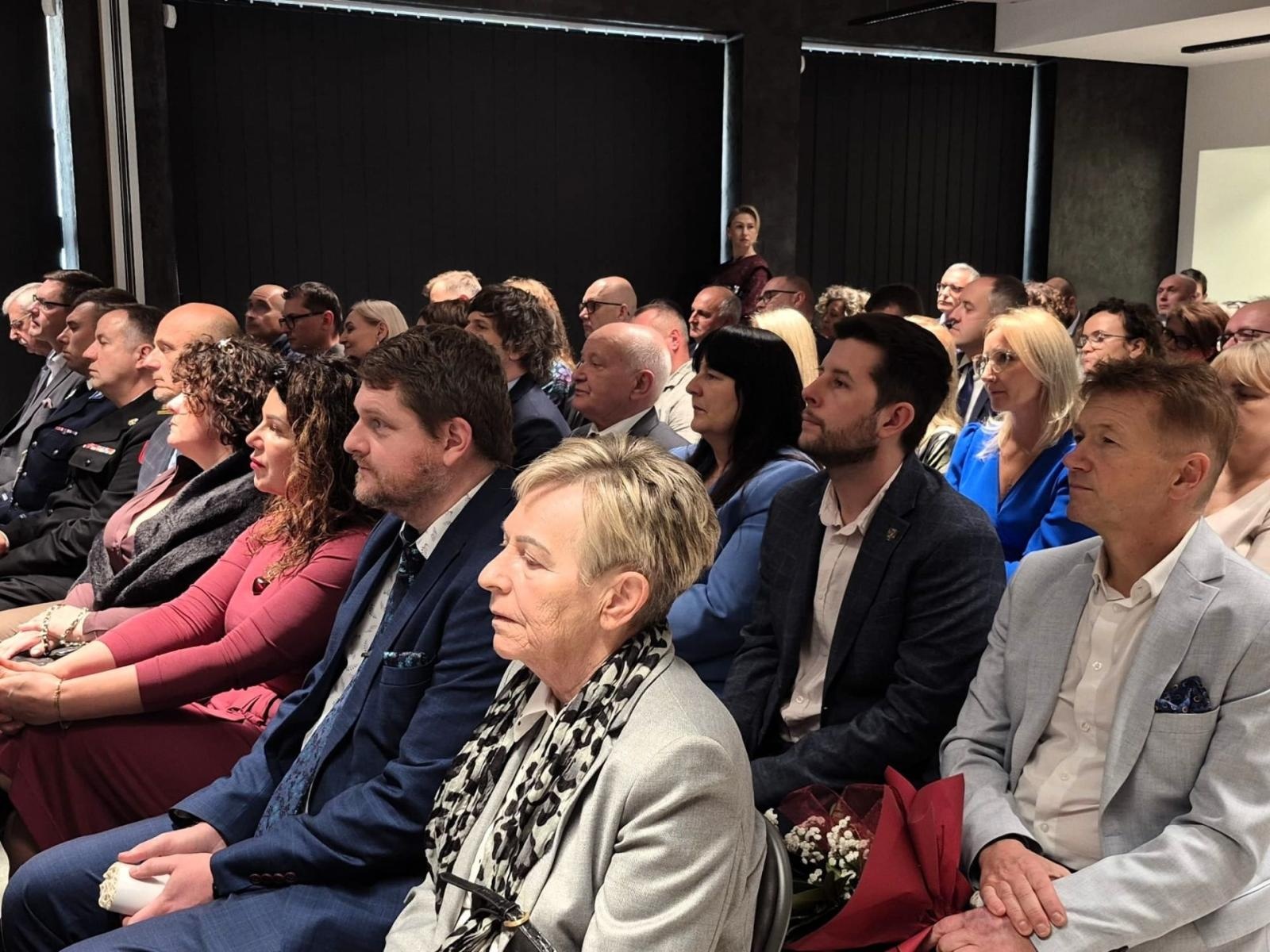 Zdjęcie w galerii na portalu naszwodzislaw.com: Z dawnej kotłowni do pracowni przyszłości. W ZST otwarto inwestycję za 6,3 mln zł wiadomości z regionu
