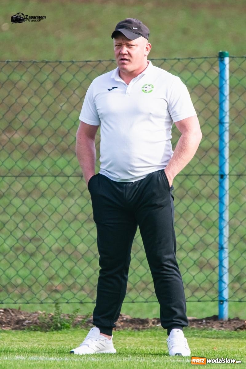 Zdjęcie w galerii na portalu naszwodzislaw.com: Pietraszyn zgubił punkty z ostatnią drużyną w tabeli. Naprzód Krzyżkowice sprawił niespodziankę [FOTO] wiadomości z regionu