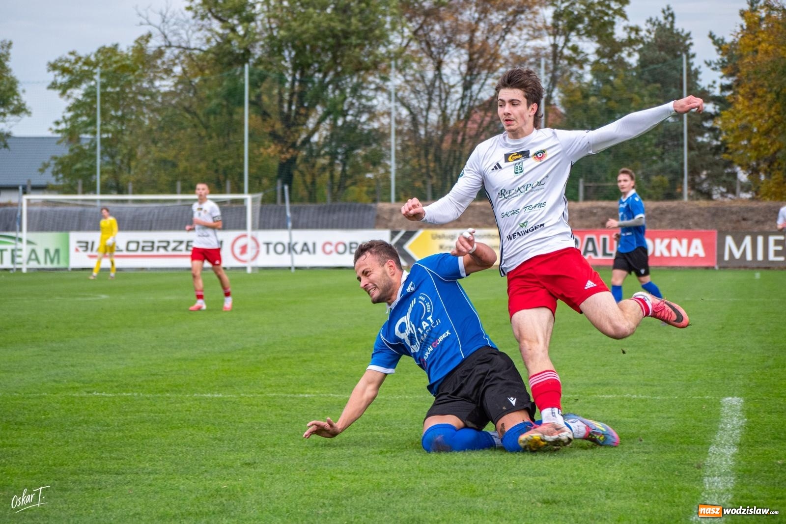 Zdjęcie w galerii na portalu naszwodzislaw.com: Sędzia temperował ich zapędy kartkami, Racibórz golami. Unia Racibórz wygrywa derby z imienniczką [FOTO] wiadomości z regionu