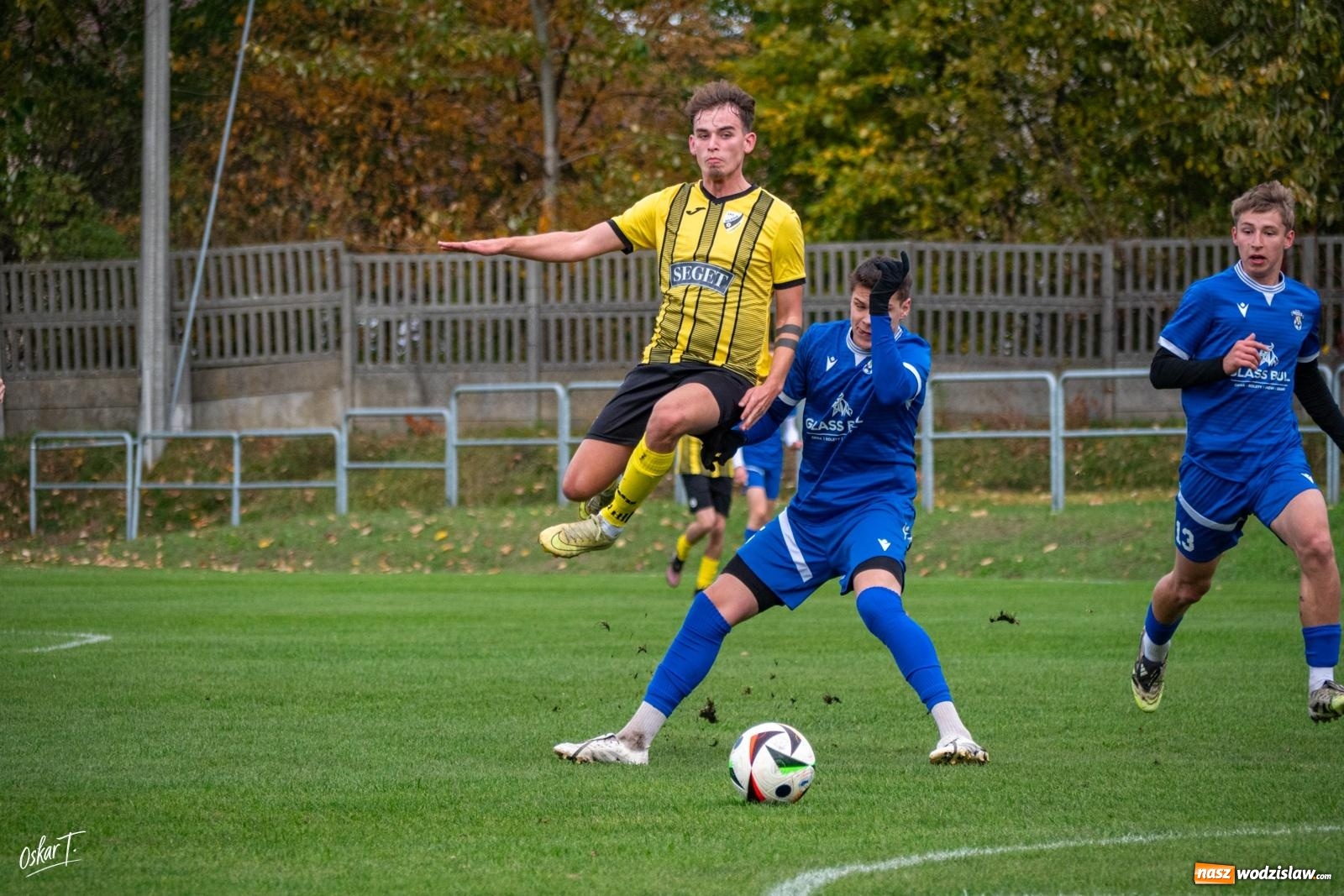 Zdjęcie w galerii na portalu naszwodzislaw.com: Sześć goli przy Sportowej. Lubomia nie miała litości dla Nędzy [FOTO] wiadomości z regionu