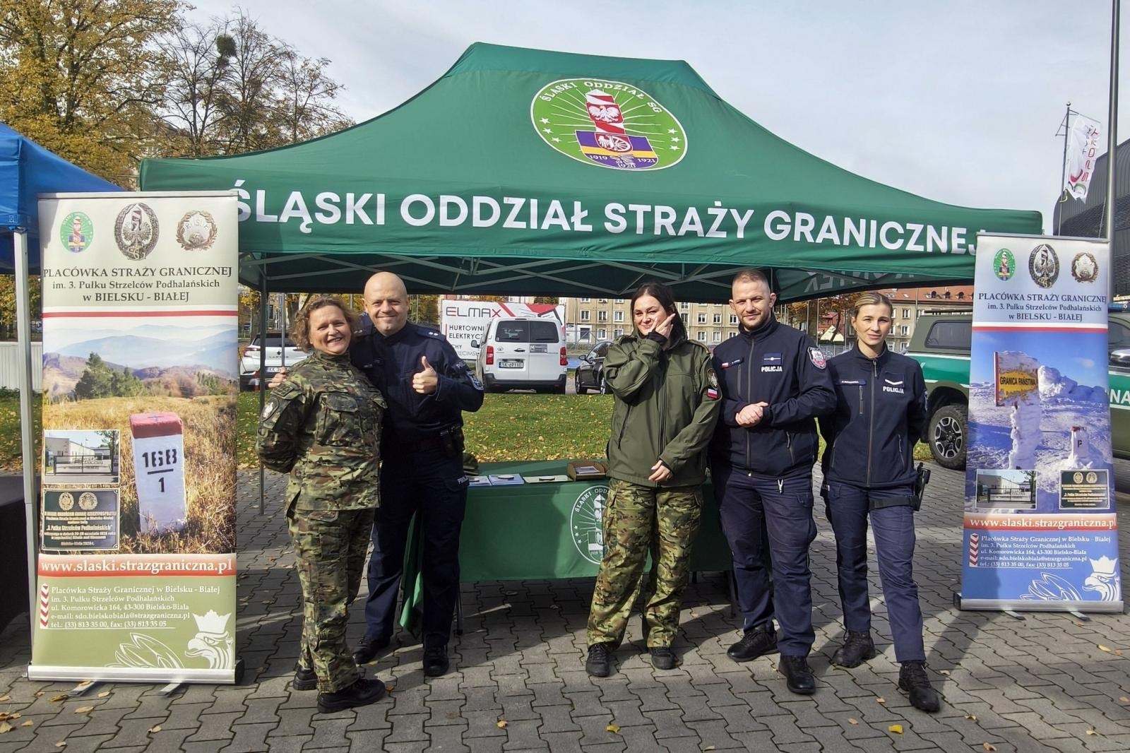 Zdjęcie w galerii na portalu naszwodzislaw.com: EscapeTruck w Śląskim Oddziale Straży Granicznej wiadomości z regionu