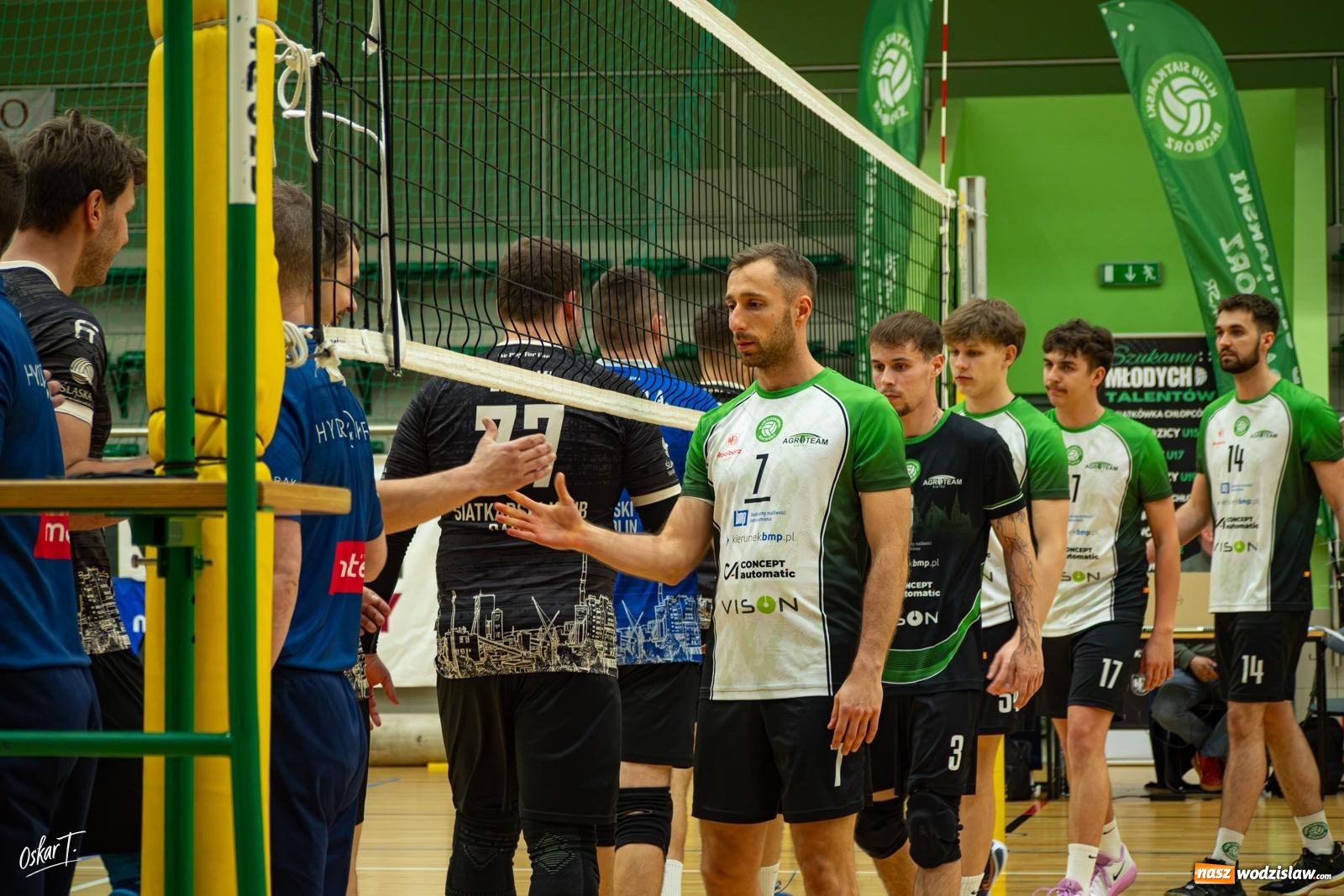 Zdjęcie w galerii na portalu naszwodzislaw.com: Wielki powrót KSR-u! Odwrócili losy meczu z Górnikiem Radlin [FOTO i WIDEO] wiadomości z regionu