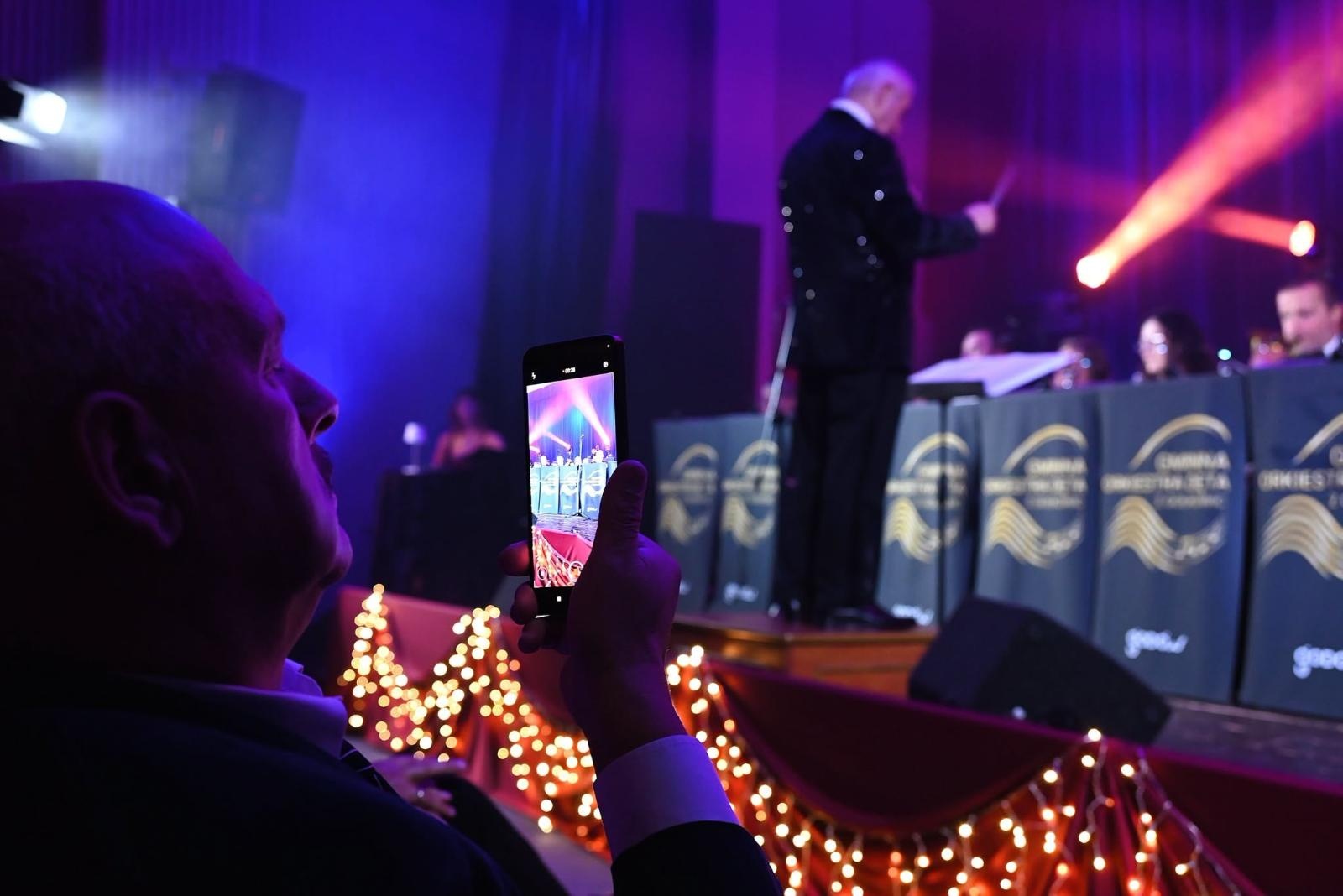 Zdjęcie w galerii na portalu naszwodzislaw.com: Trzy dekady muzycznej historii Gołkowic. Jubileusz orkiestry zwieńczył koncert, który porwał publiczność [FOTO] wiadomości z regionu