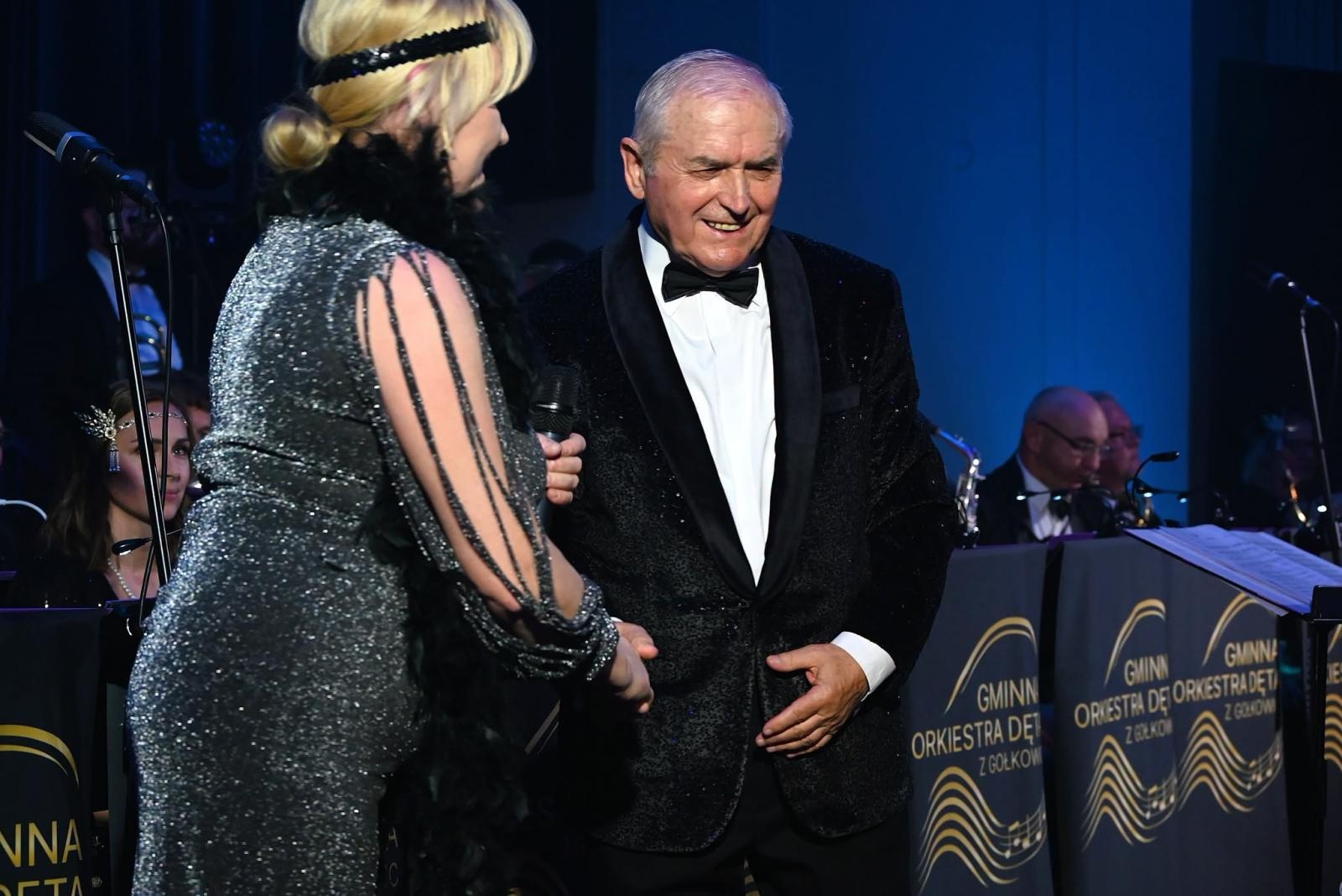 Zdjęcie w galerii na portalu naszwodzislaw.com: Trzy dekady muzycznej historii Gołkowic. Jubileusz orkiestry zwieńczył koncert, który porwał publiczność [FOTO] wiadomości z regionu