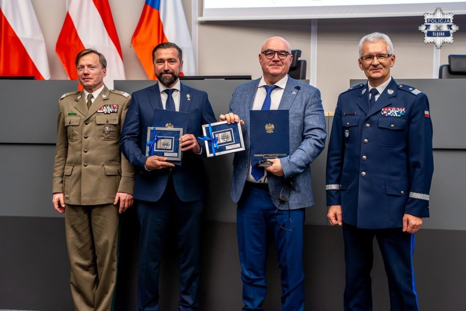 Zdjęcie w galerii na portalu naszwodzislaw.com: Międzynarodowa współpraca służb i wspólne szkolenia na rzecz bezpieczeństwa granic wiadomości z regionu