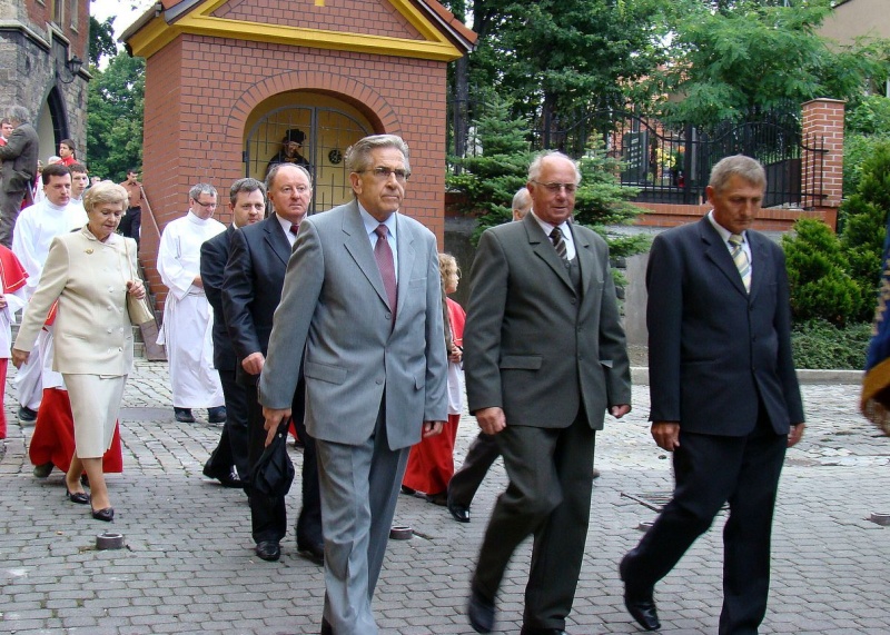 Zdjęcie w galerii na portalu naszwodzislaw.com: Zasłużeni będą otrzymywać Wawrzyna wiadomości z regionu