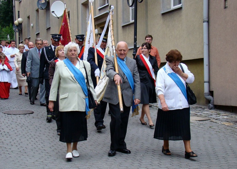 Zdjęcie w galerii na portalu naszwodzislaw.com: Zasłużeni będą otrzymywać Wawrzyna wiadomości z regionu