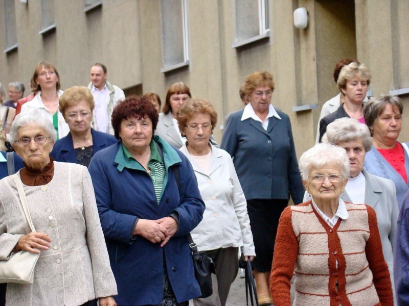 Zdjęcie w galerii na portalu naszwodzislaw.com: Zasłużeni będą otrzymywać Wawrzyna wiadomości z regionu