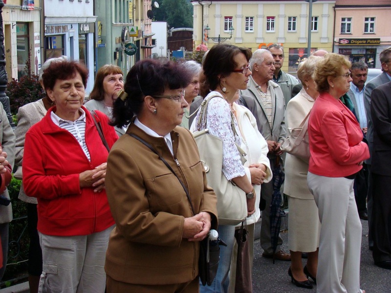Zdjęcie w galerii na portalu naszwodzislaw.com: Zasłużeni będą otrzymywać Wawrzyna wiadomości z regionu