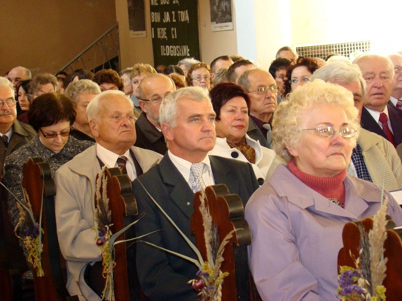 Zdjęcie w galerii na portalu naszwodzislaw.com: Mają ołtarz i ambonę ze Stawiszyna wiadomości z regionu