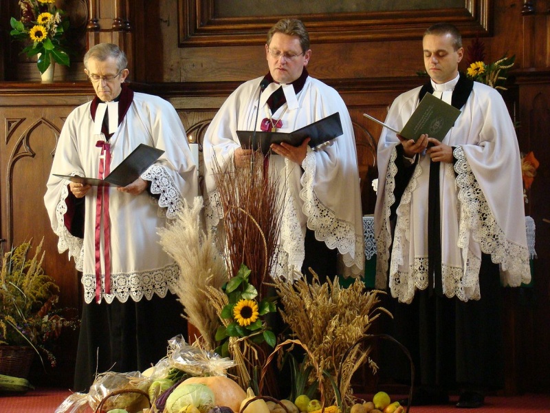 Zdjęcie w galerii na portalu naszwodzislaw.com: Mają ołtarz i ambonę ze Stawiszyna wiadomości z regionu